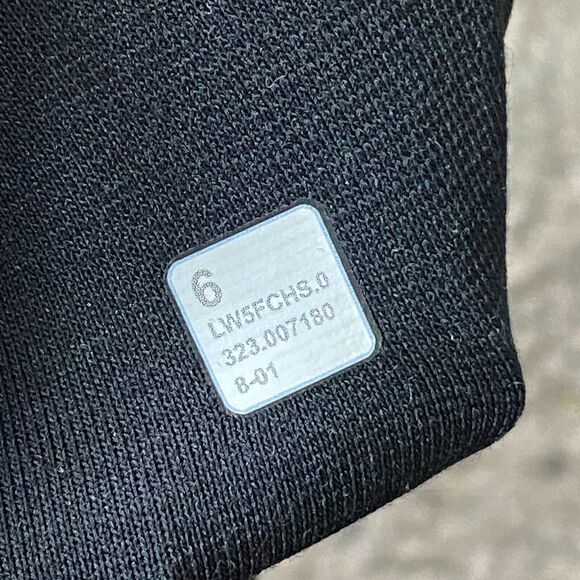 Lululemon Size 6 Align High Rise Mini Flared Pant 28" Black - Picture 5 of 6